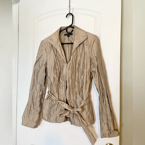 LAFAYETTE 148 NEW YORK METALLIC CRINKLE TOP, GUC - Picture 1 of 7